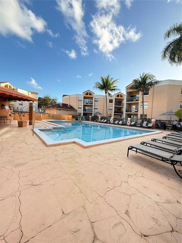 6272 NW 186th St 301, Hialeah, FL 33015