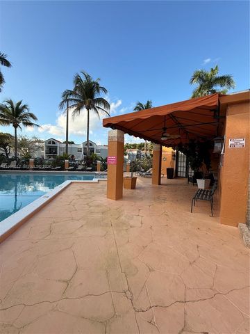 6272 NW 186th St 301, Hialeah, FL 33015