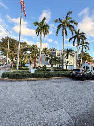 6272 NW 186th St 301, Hialeah, FL 33015