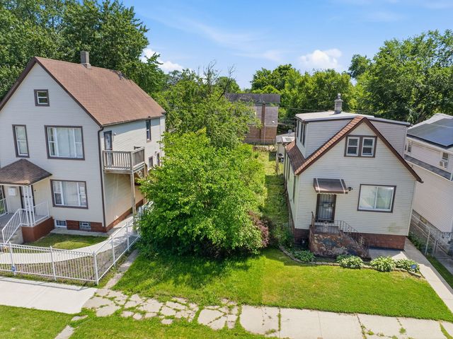 305 W 117th Street, Chicago, IL 60628
