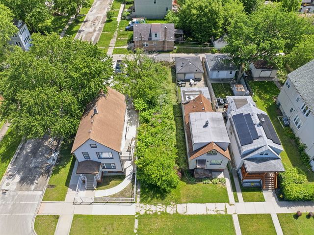 305 W 117th Street, Chicago, IL 60628