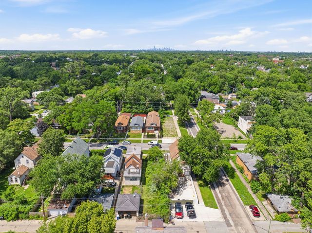 305 W 117th Street, Chicago, IL 60628
