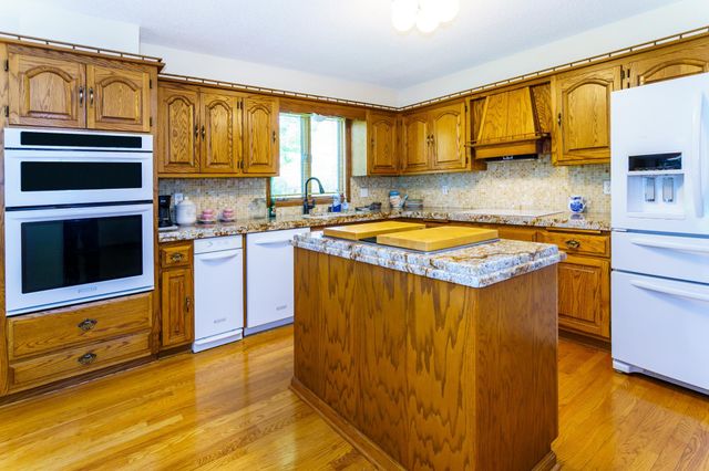 2640 Alvarado Lane N, Plymouth, MN 55447