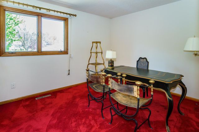 2640 Alvarado Lane N, Plymouth, MN 55447