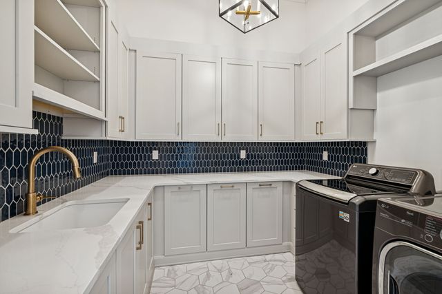 1518 Amesbury Ln, Franklin, TN 37069