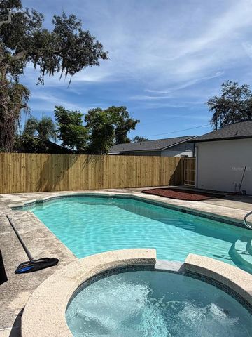 11106 HAPPY ACRES LANE, Riverview, FL 33578