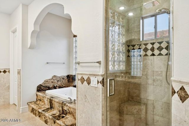 1713 W CALLE MARITA --, Phoenix, AZ 85085