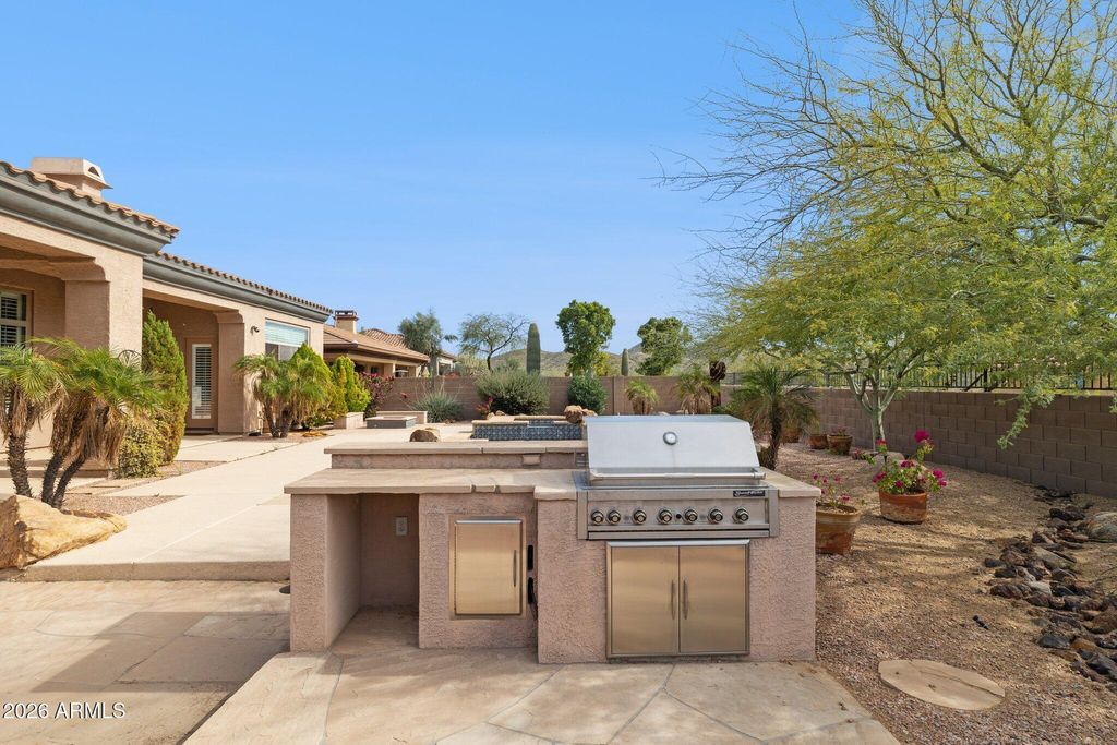 Image 20 of property listing at 1713 W CALLE MARITA --, Phoenix, AZ 85085