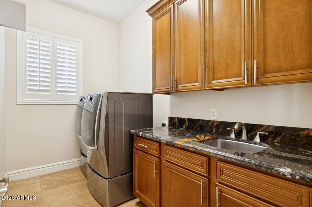 Image 21 of property listing at 1713 W CALLE MARITA --, Phoenix, AZ 85085