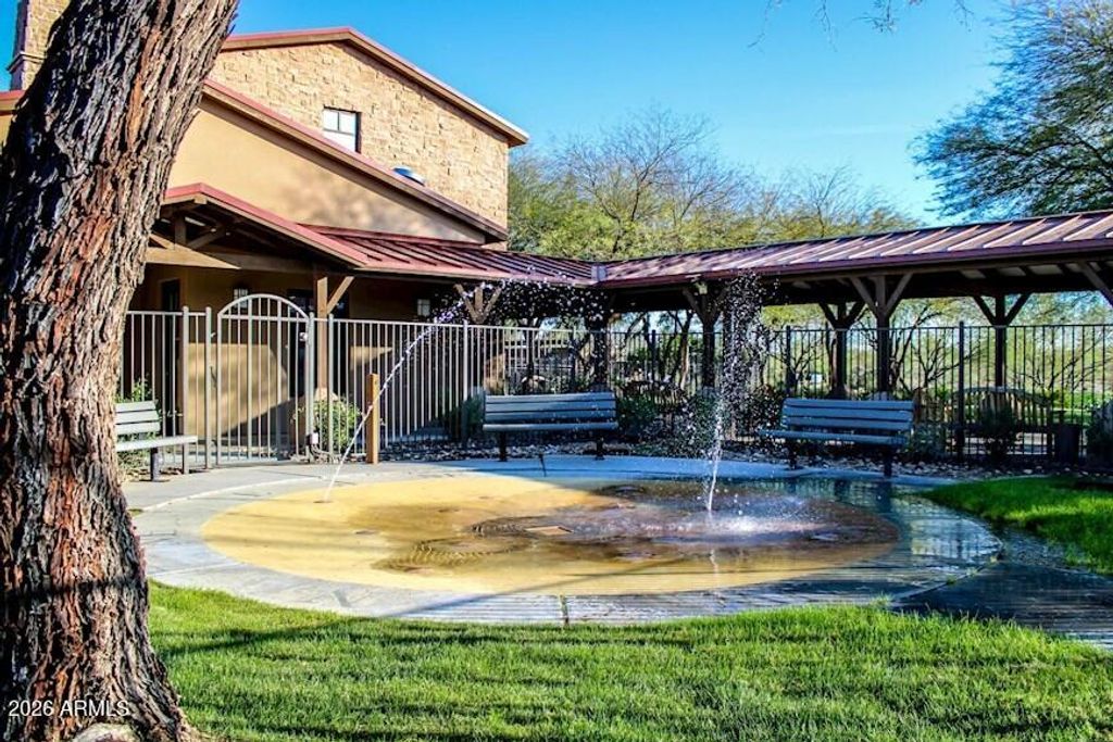 Image 27 of property listing at 1713 W CALLE MARITA --, Phoenix, AZ 85085