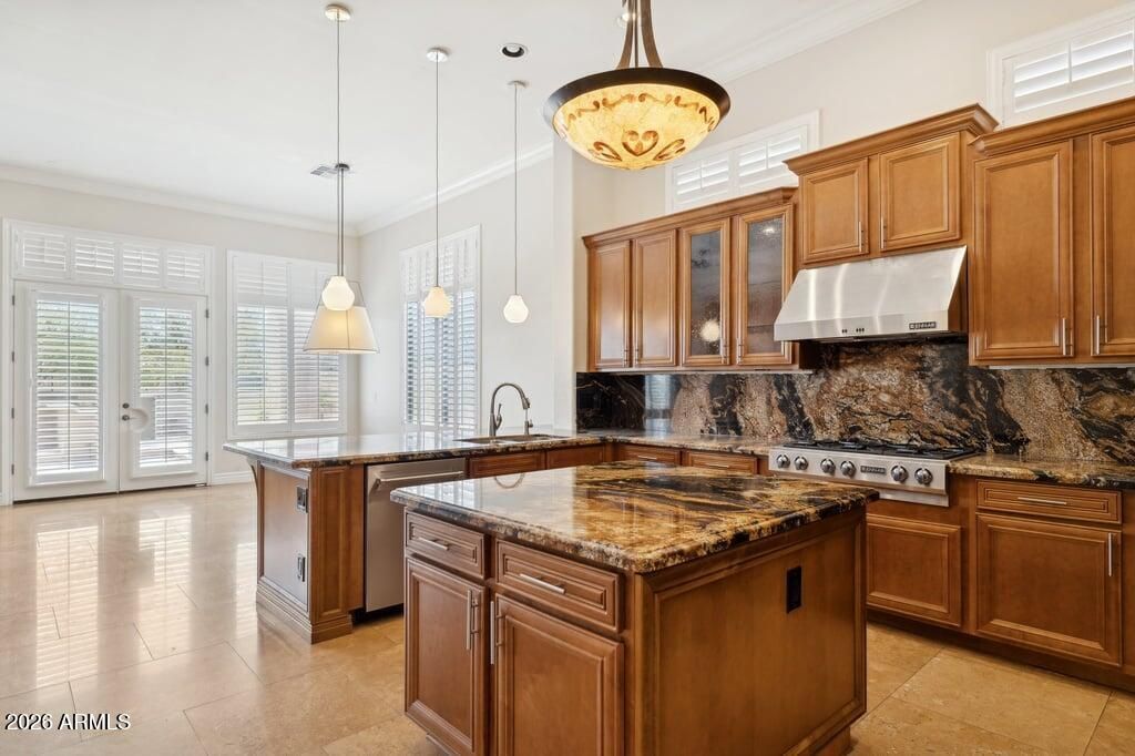 Image 5 of property listing at 1713 W CALLE MARITA --, Phoenix, AZ 85085