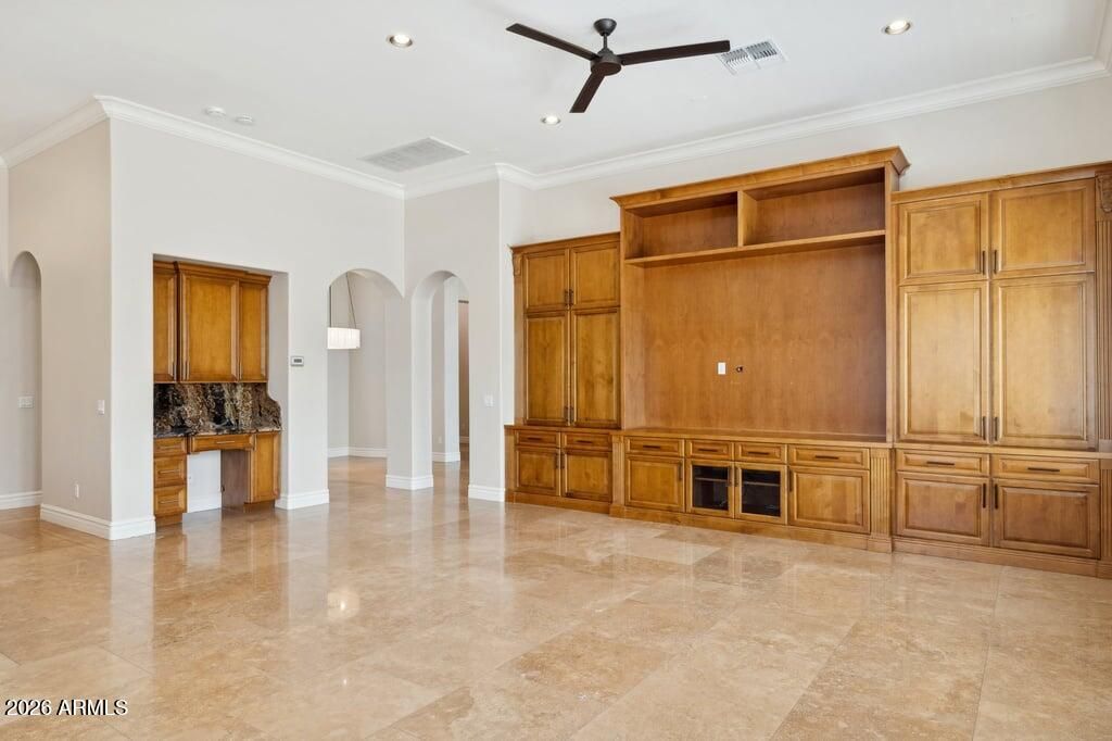 Image 8 of property listing at 1713 W CALLE MARITA --, Phoenix, AZ 85085