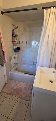 667 Saratoga 2, Boston, MA 02128