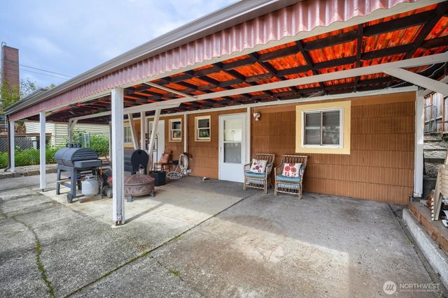 4207 S Bateman Street, Seattle, WA 98118