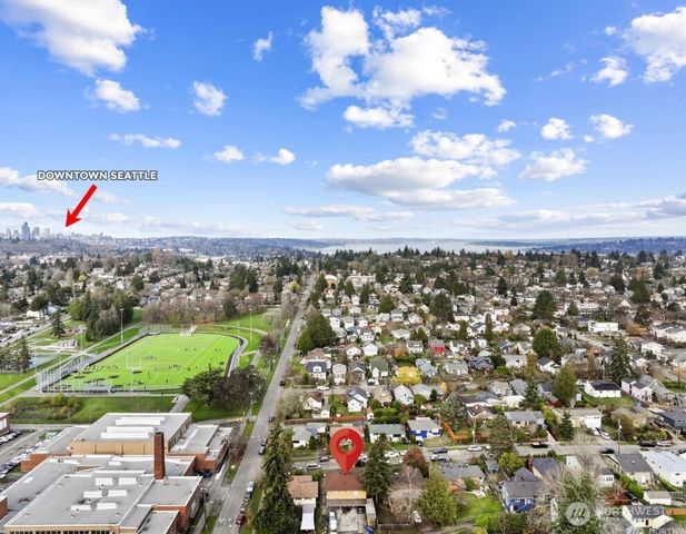 4207 S Bateman Street, Seattle, WA 98118