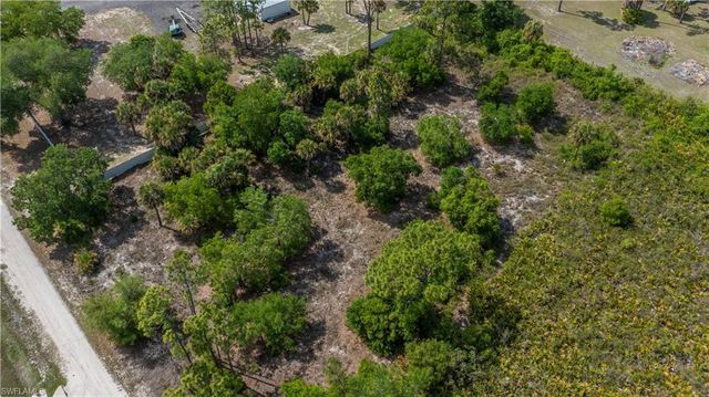 7906 23rd PL, Labelle, FL 33935