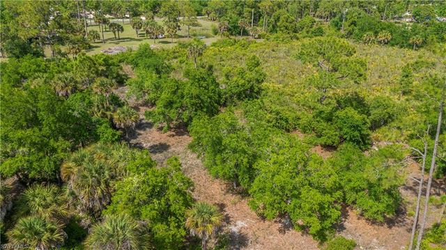 7906 23rd PL, Labelle, FL 33935