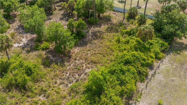 7906 23rd PL, Labelle, FL 33935