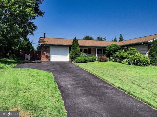 12008 ROCKLEDGE DR, Bowie, MD 20715