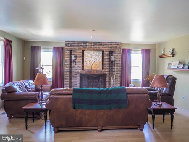 12008 ROCKLEDGE DR, Bowie, MD 20715