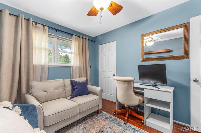1200 Bluefield Drive, Florissant, MO 63033