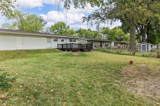 1200 Bluefield Drive, Florissant, MO 63033