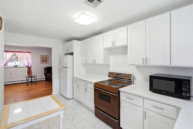2212 Mount Carmel Boulevard, Toms River, NJ 08753