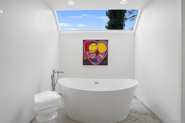 4766 Overton Cove, Bloomfield Hills, MI 48302