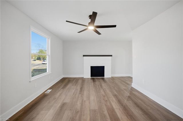 335 E Little Creek RD, Norfolk, VA 23505