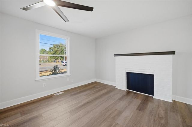 335 E Little Creek RD, Norfolk, VA 23505