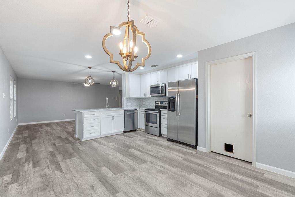 14109 Cochise Drive, Fort Worth, TX 76052 — photo 4