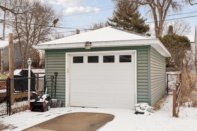 3339 Taylor Street NE, Minneapolis, MN 55418