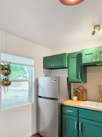 3720 32nd Street, Lubbock, TX 79410