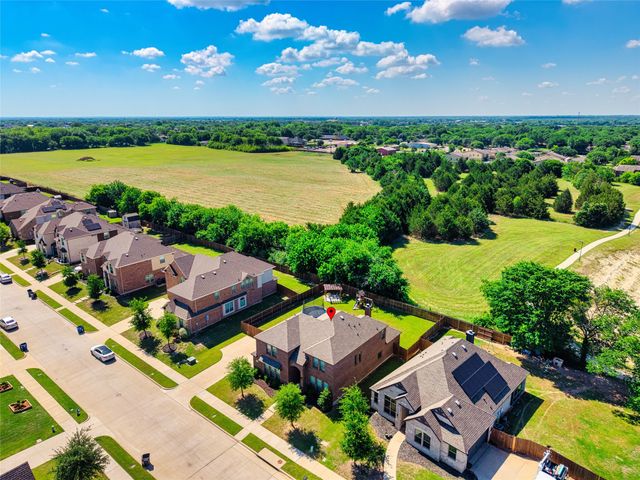 104 Laurel Oak Drive, Red Oak, TX 75154