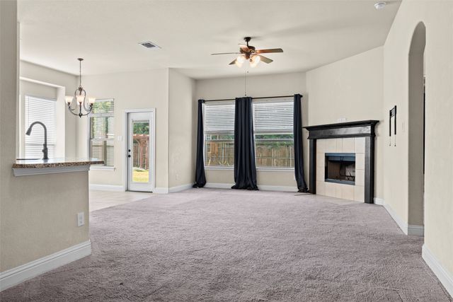 104 Laurel Oak Drive, Red Oak, TX 75154