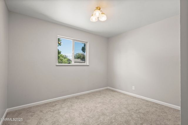 1125 Dodson Way, Sparks, NV 89431