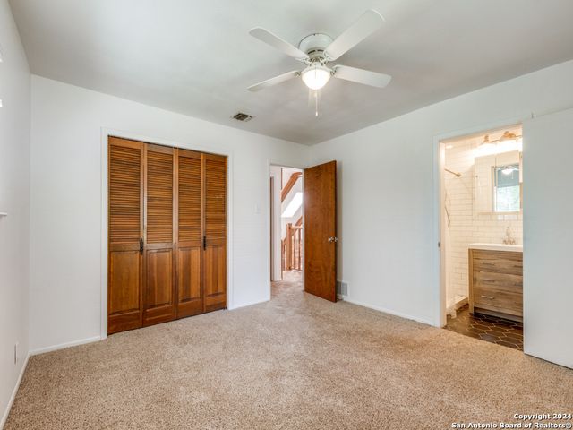 2702 Roundleaf Ct, San Antonio, TX 78231