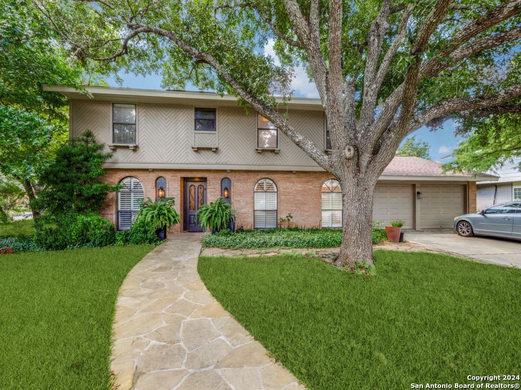 2702 Roundleaf Ct, San Antonio, TX 78231