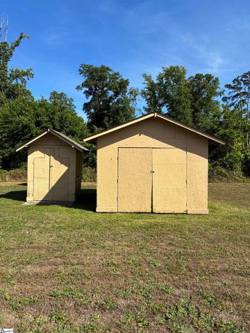 308 N Adair Street, Clinton, SC 29325