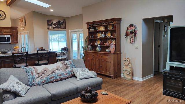 6644 S Duval Island Drive, Floral City, FL 34436