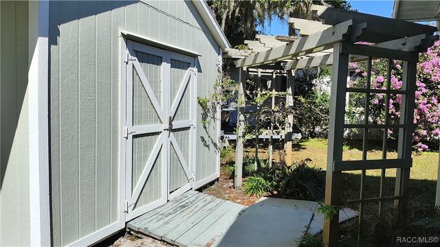 6644 S Duval Island Drive, Floral City, FL 34436