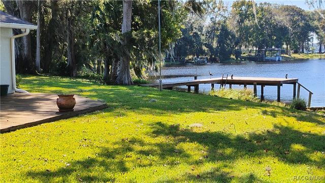 6644 S Duval Island Drive, Floral City, FL 34436