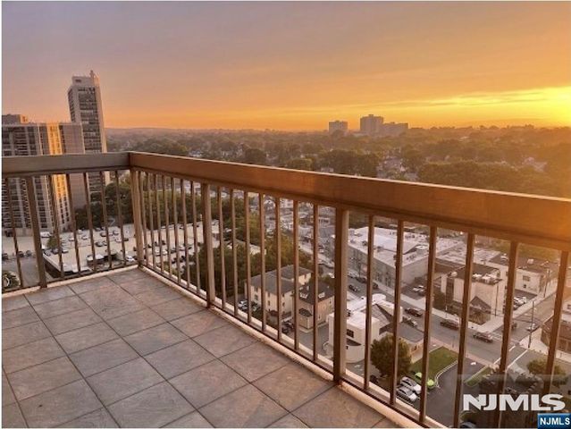 1600 Parker Avenue 20A, Fort Lee, NJ 07024