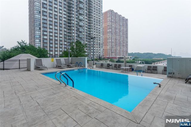 1600 Parker Avenue 20A, Fort Lee, NJ 07024