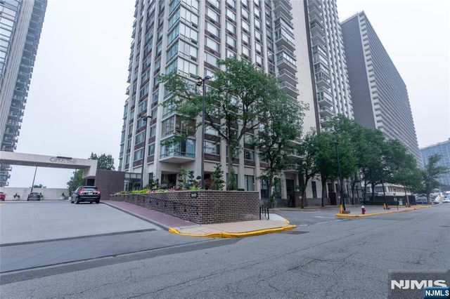 1600 Parker Avenue 20A, Fort Lee, NJ 07024