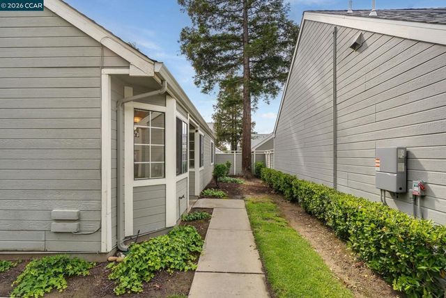 1510 Plymouth Ln, Antioch, CA 94509