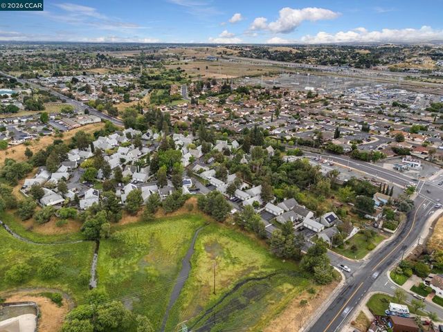 1510 Plymouth Ln, Antioch, CA 94509