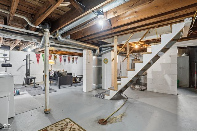 1237 E Pleasant Run Parkway South Drive, Indianapolis, IN 46203