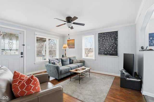 1237 E Pleasant Run Parkway South Drive, Indianapolis, IN 46203