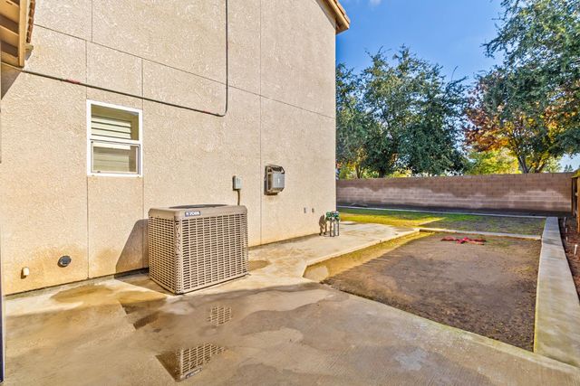 3292 Wheeler, Fresno, CA 93722